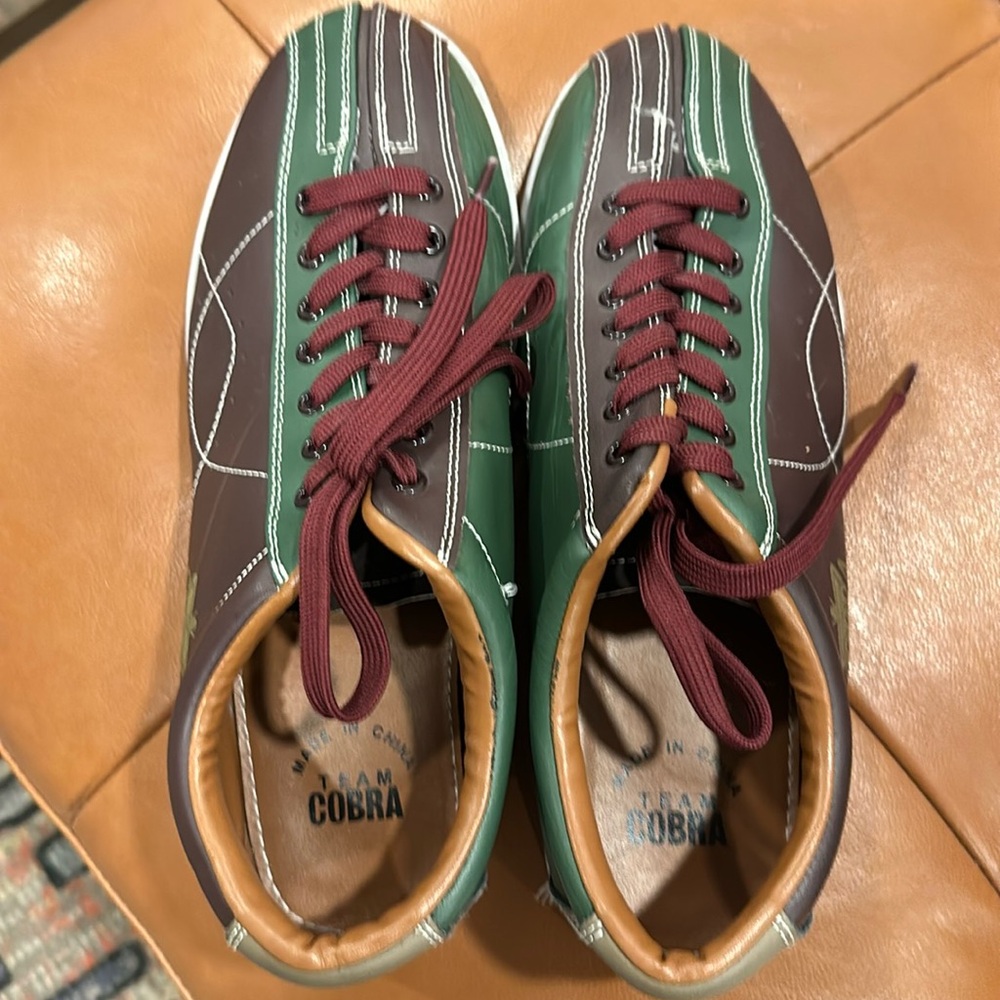 Bowling shoes